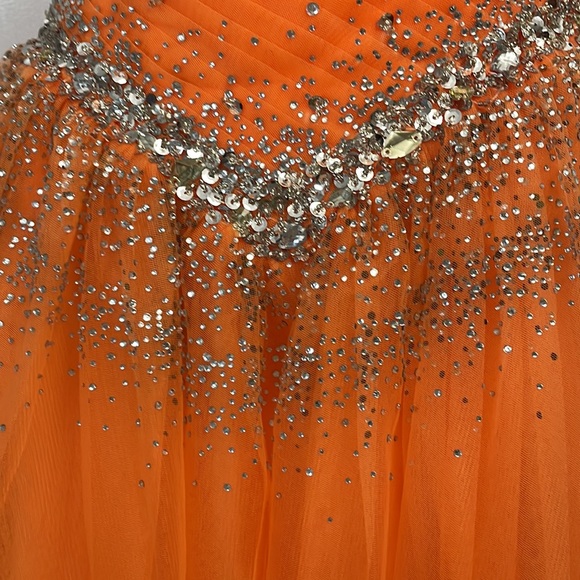 Orange Prom dress - Picture 4 of 9